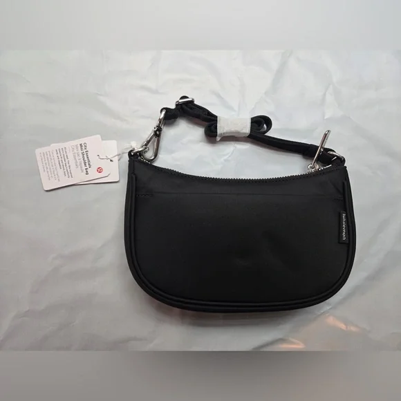 Lululemon City Essentials Mini Shoulder Bag Black New - Picture 2 of 3